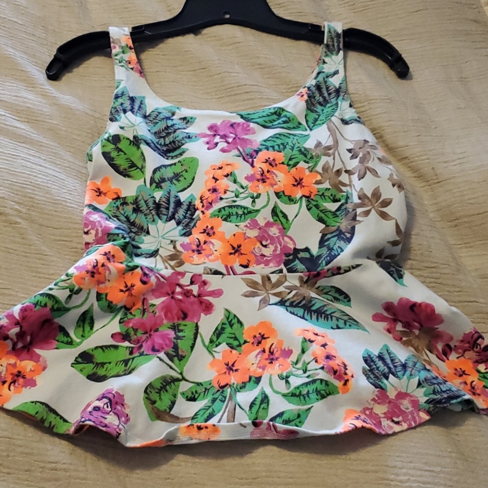 Express Peplum Tank S